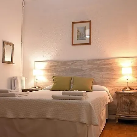 Ally's Bed&breakfast, Hotel Barcelona