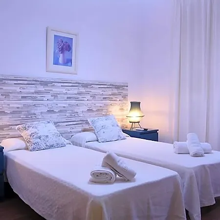 Ally's Bed&breakfast, Hotel 2*